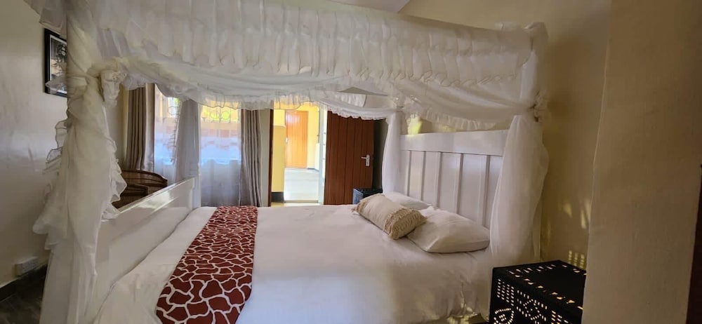 Classic Single Room
