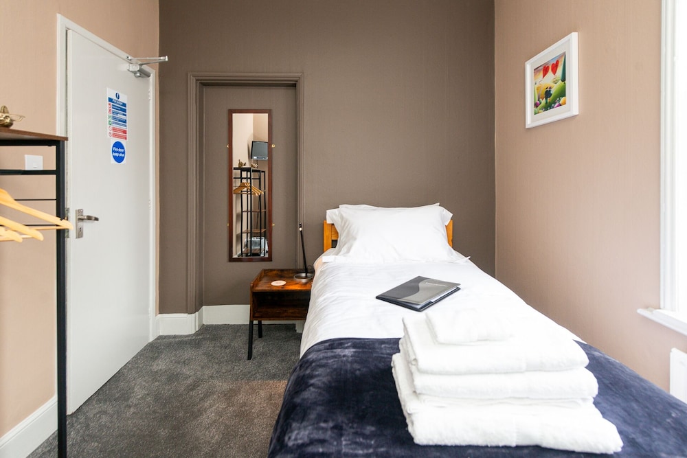 Comfort Single Room