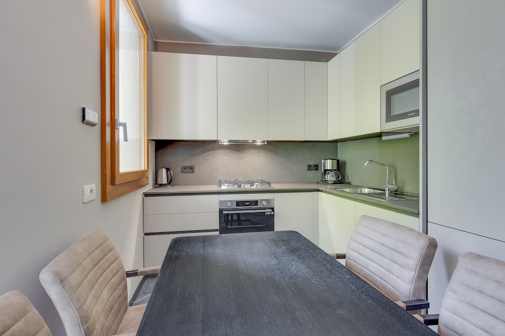 Standard Apartment, 2 Bedrooms, Beachside (Porto Letizia Milano 1)