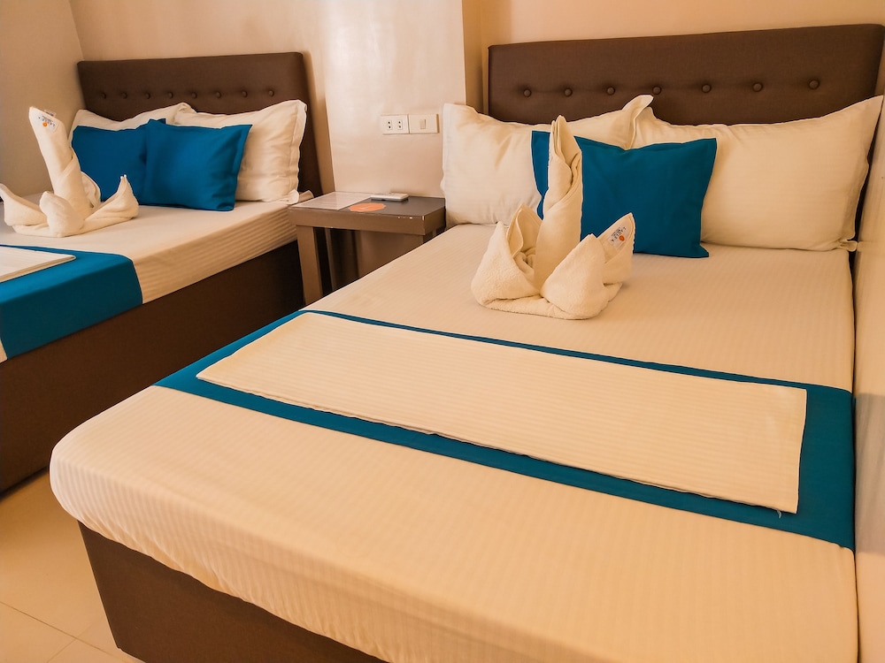 Family Double Room - Photo 5