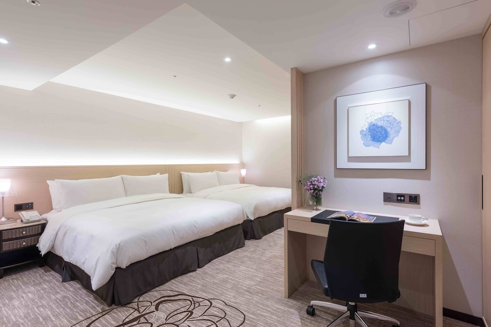 Family Quadruple Room (No Window)