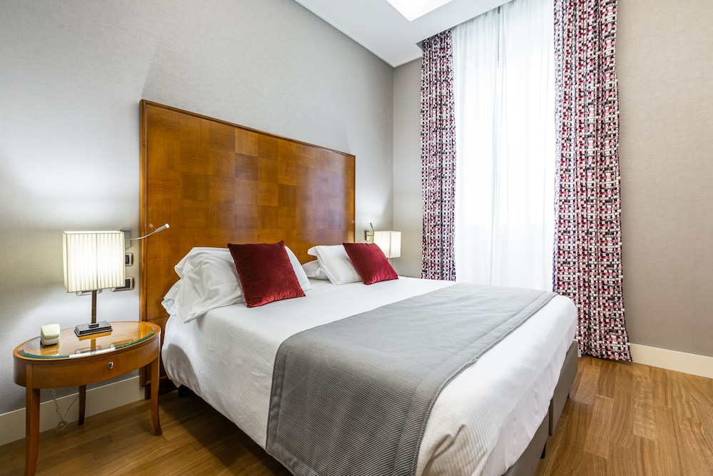 Classic Double Room - Photo 2