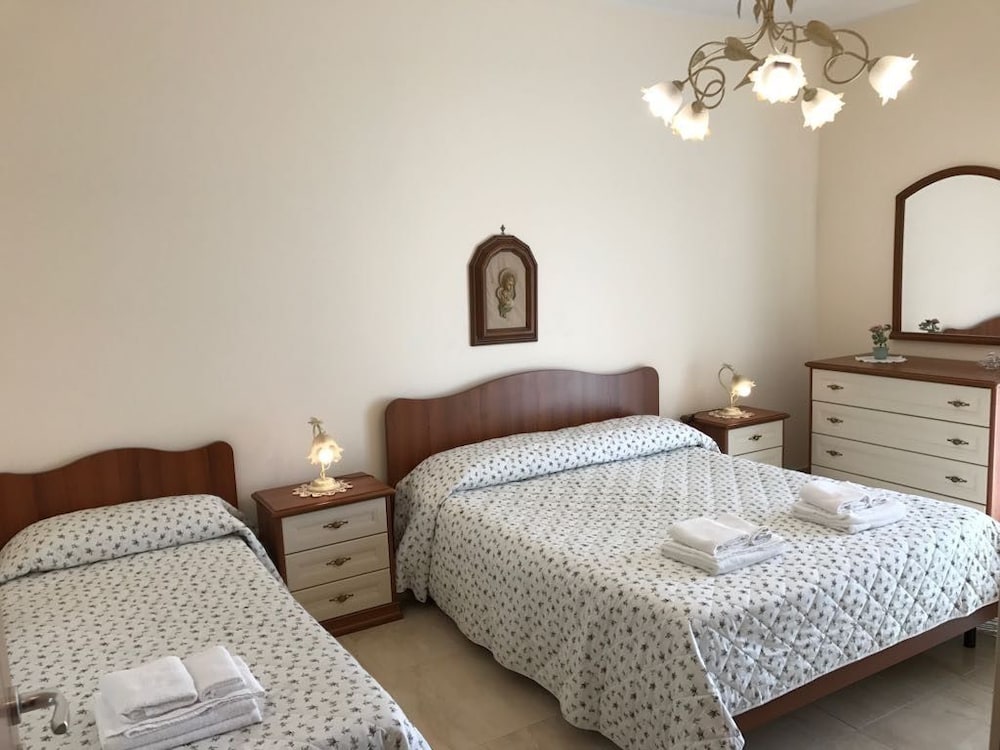 Panoramic Apartment, 1 Bedroom, Sea View photo 2