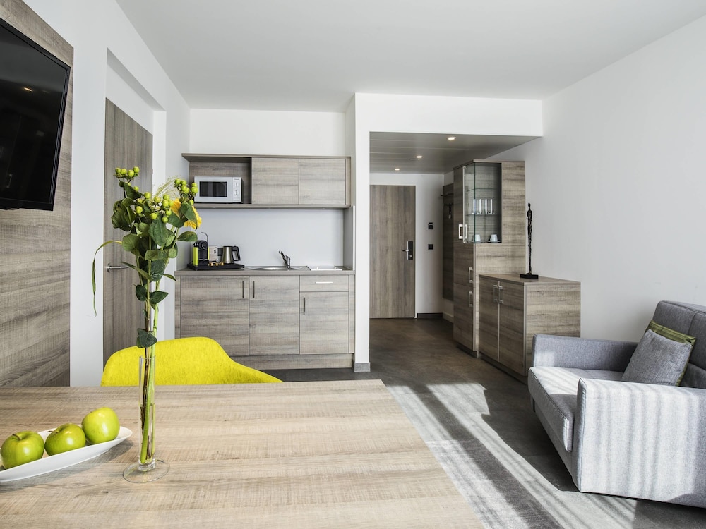 Executive Suite, Multiple Beds