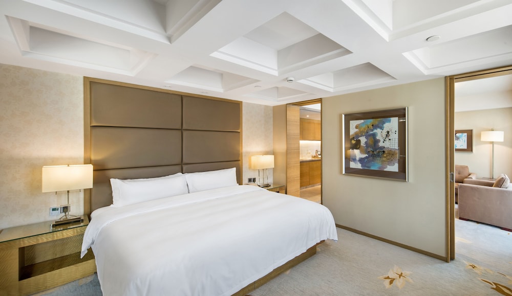 Superior Suite, Balcony photo 1