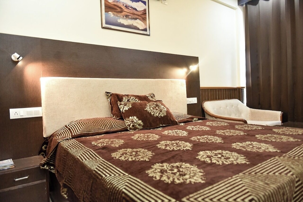 Executive Room photo 2