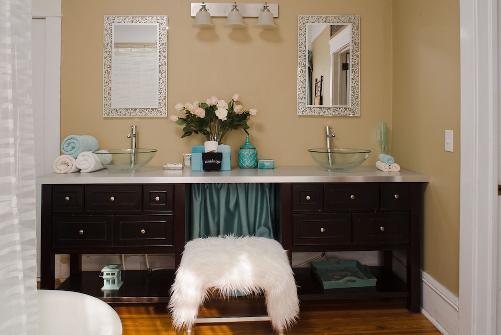 Room (The Green Room) photo 3