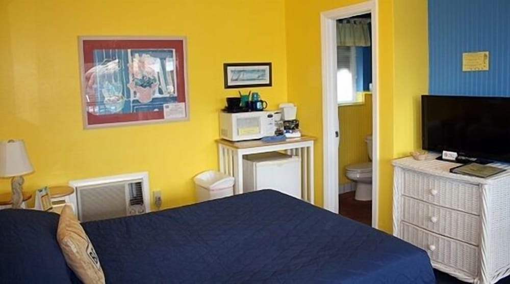Standard Room, 1 Queen Bed photo 1