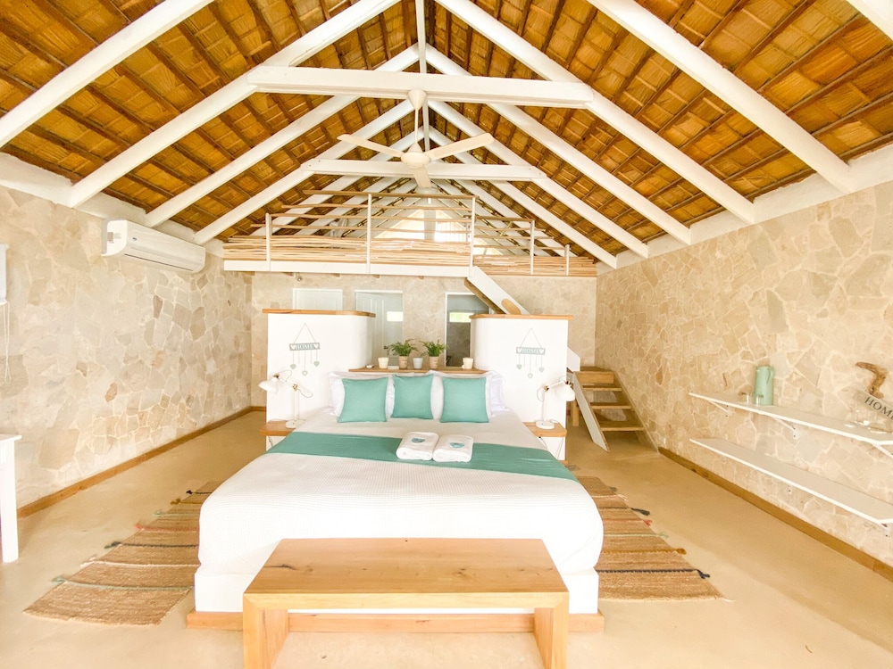 Family Loft, Multiple Beds, Beach View
