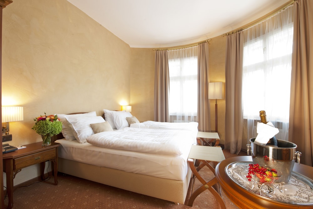 Superior Double Room, 1 Bedroom, Mountain View, Tower