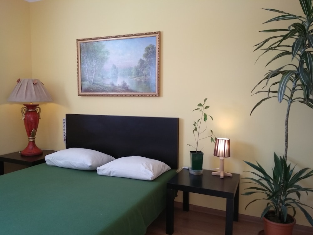 Standard Double Room, Shared Bathroom