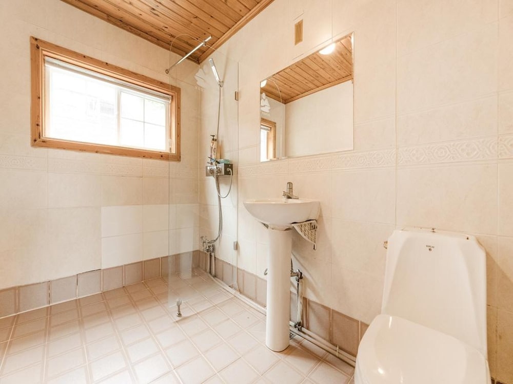 Basic Room, 2 Bedrooms (Maehwadong2heung) - Photo 11