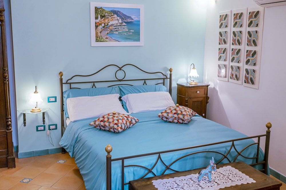 Amalfi photo 2