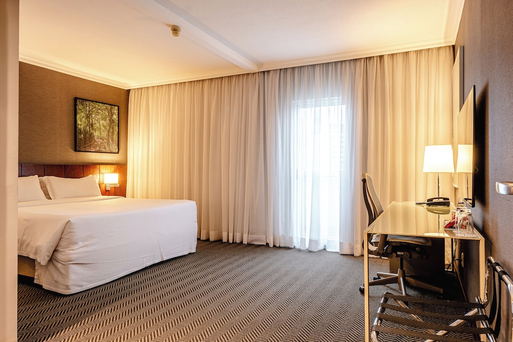 Deluxe Double Room, 1 King Bed, Balcony photo 1