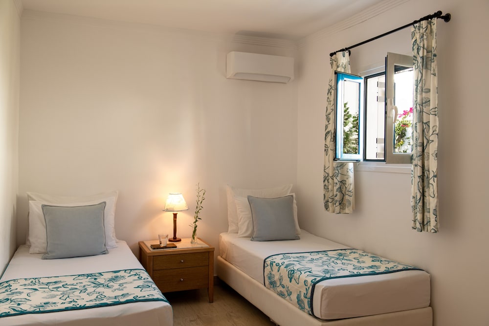 Family Room, Sea View - Photo 10