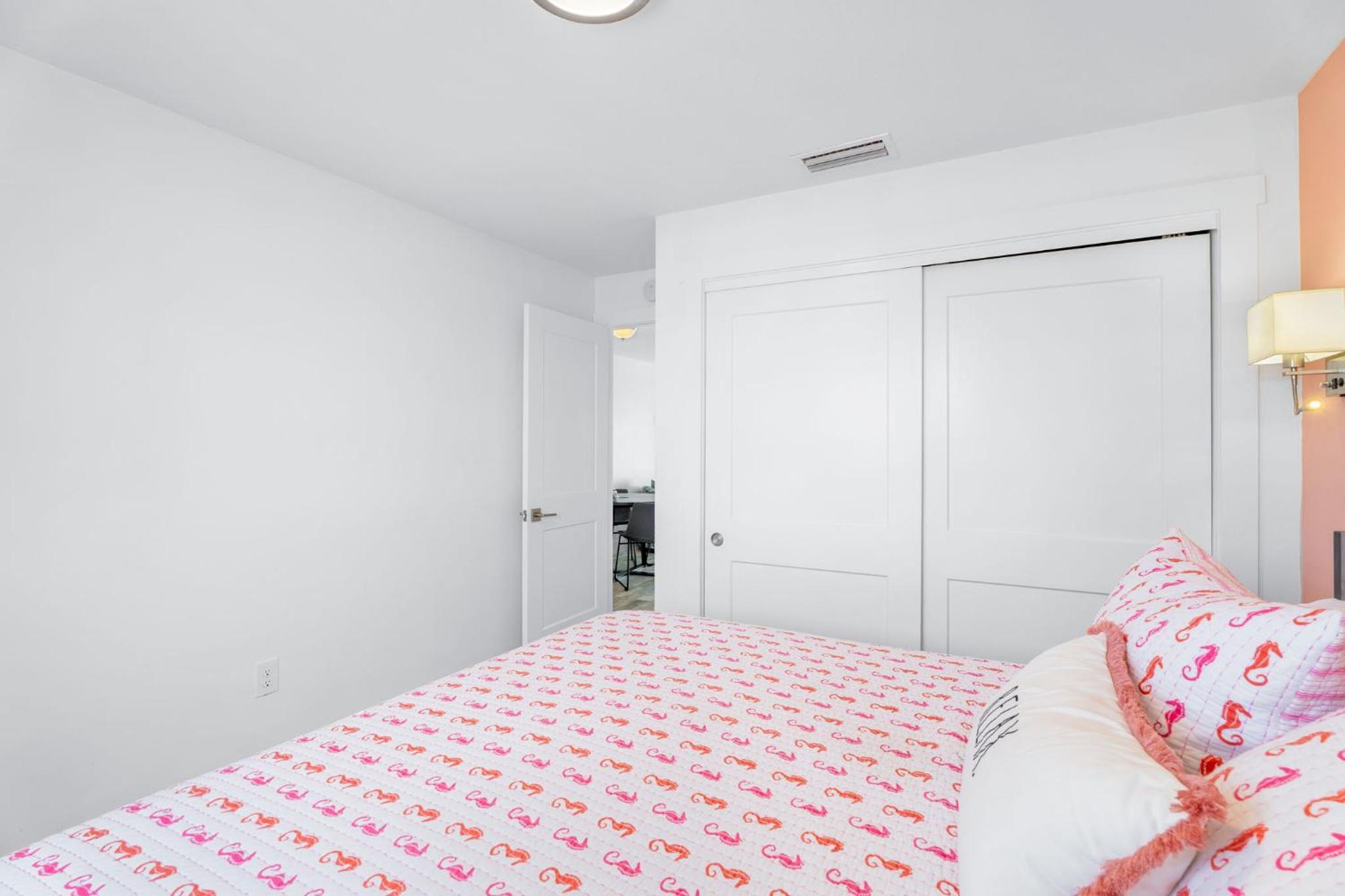 Deluxe Double Studio - Photo 9