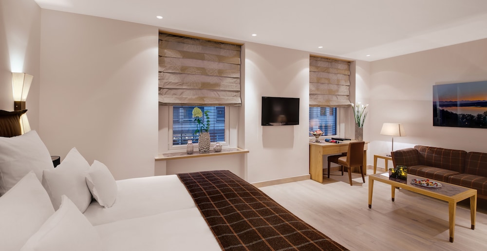 Alpine Double Room photo 2
