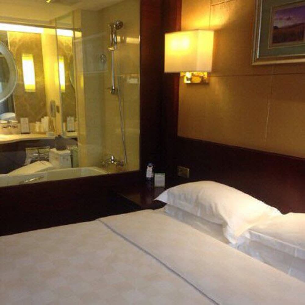 Business Kingbed room