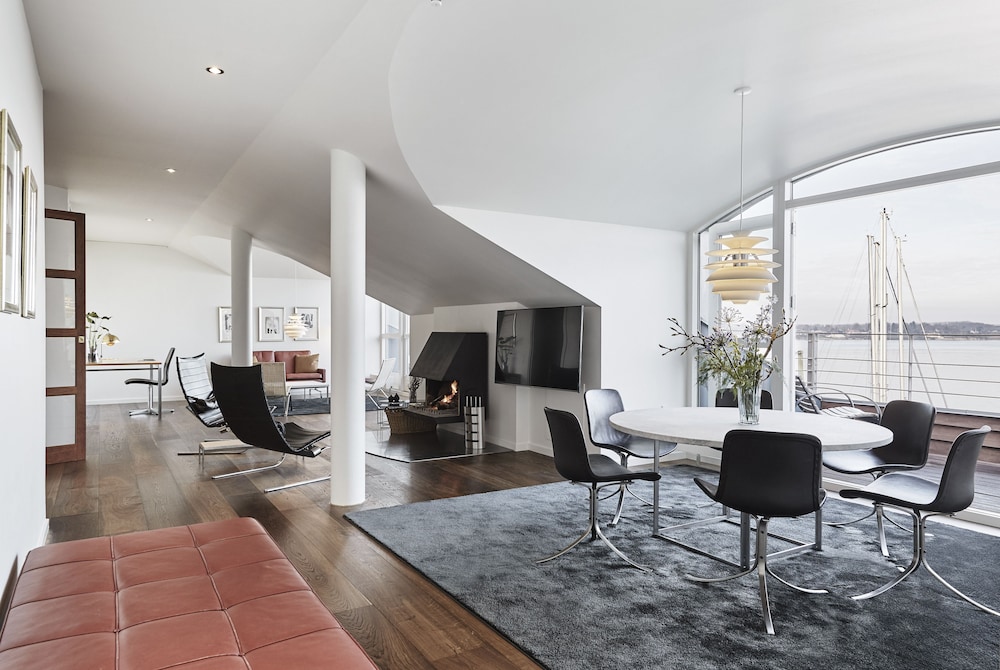 Executive Suite, Balcony, Sea View photo 1