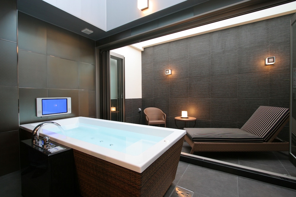 Double Room (Suite) photo 2