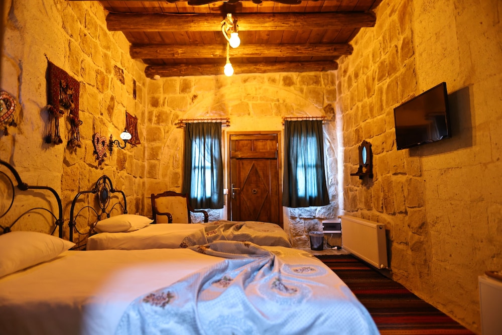Stone Room- 102