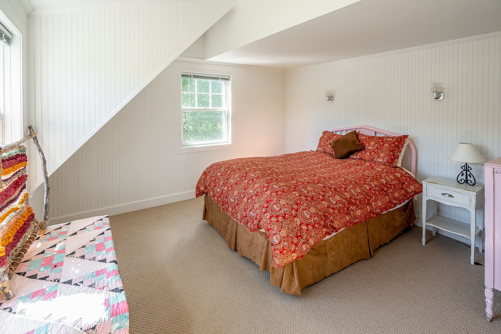 House (4 Bedrooms) photo 1