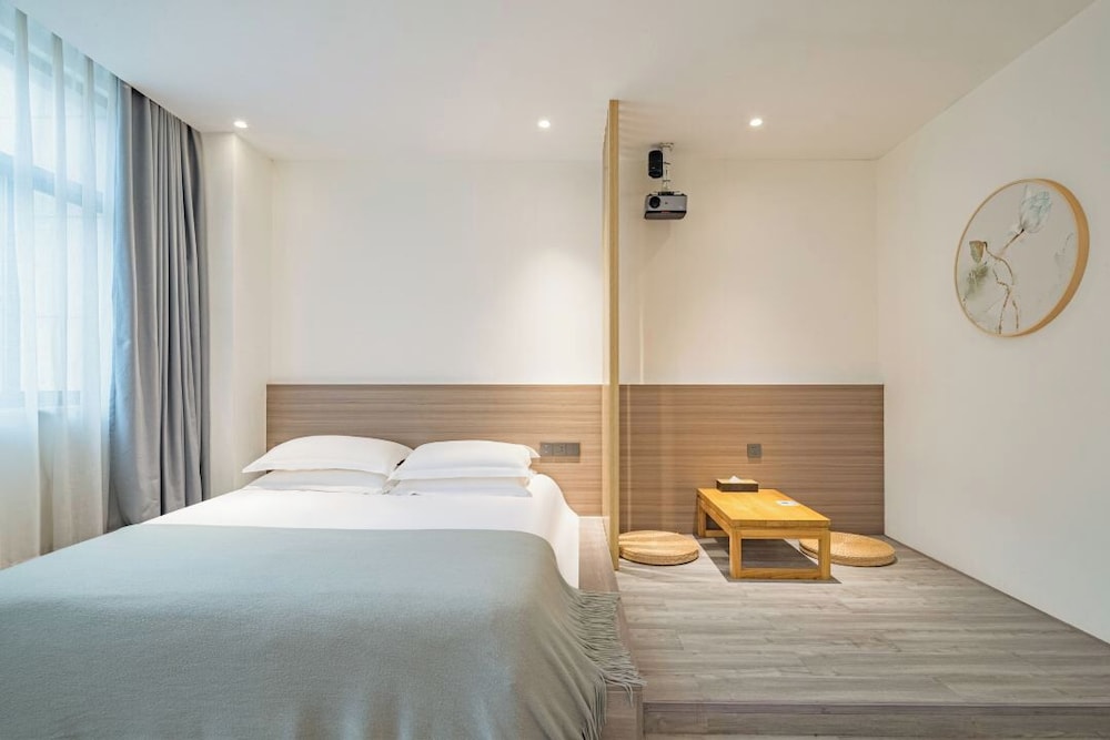 Luxury Double Room, City View photo 1