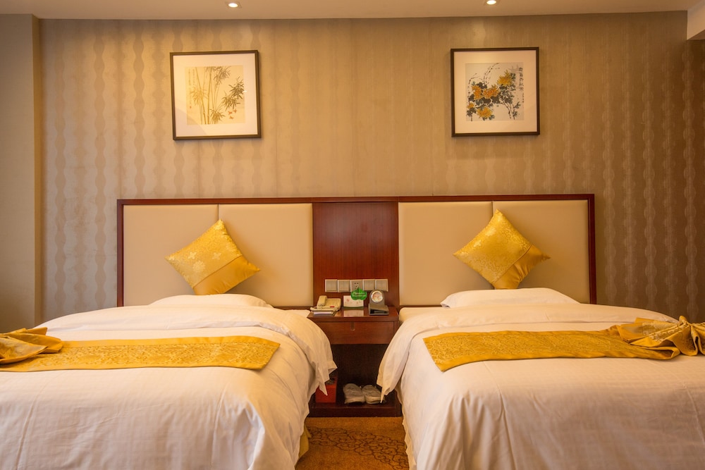 Deluxe Twin Room photo 1