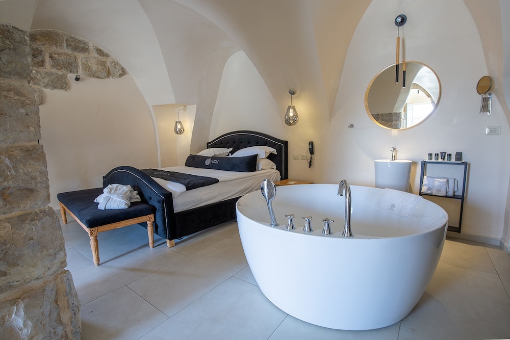 Elite Studio Suite