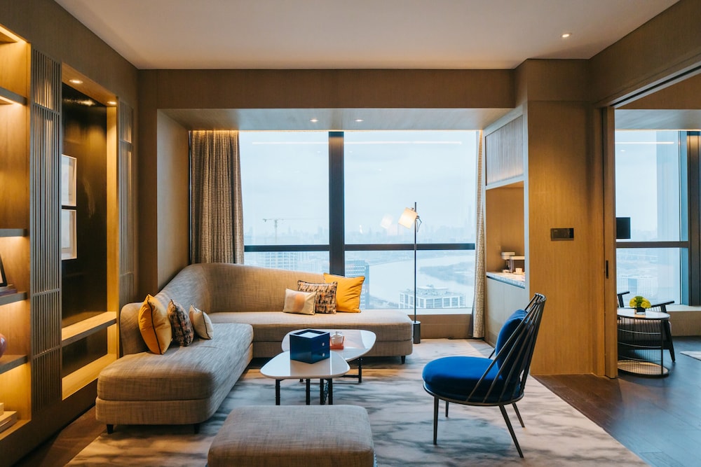 Premier Suite photo 3
