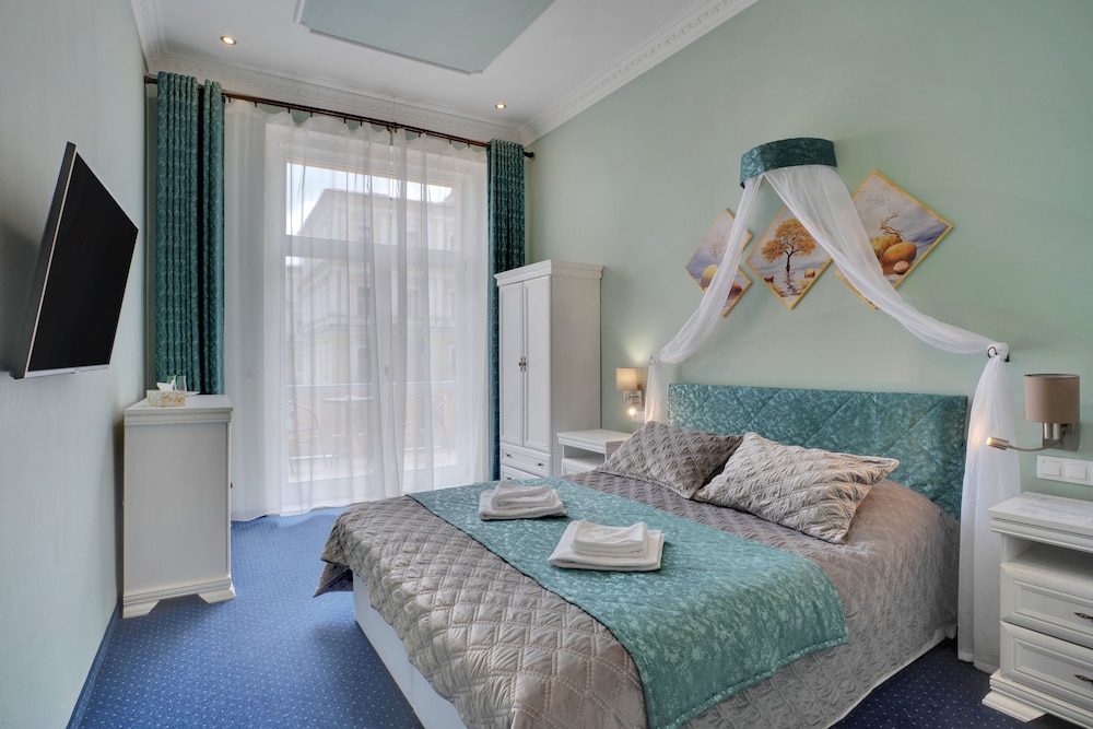 Deluxe Double Room photo 2