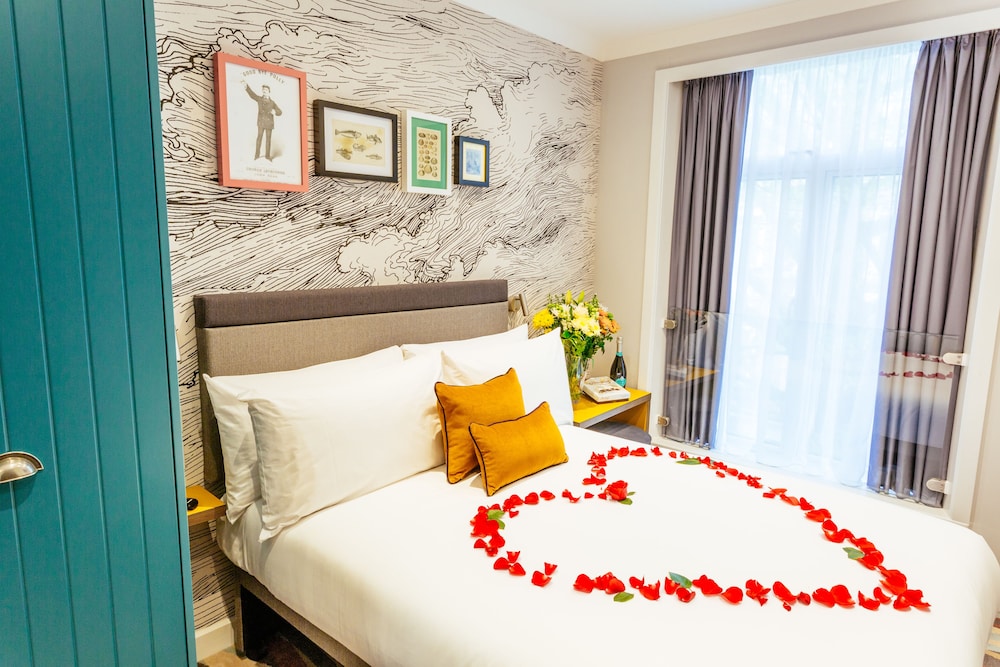 Standard Double Room photo 2
