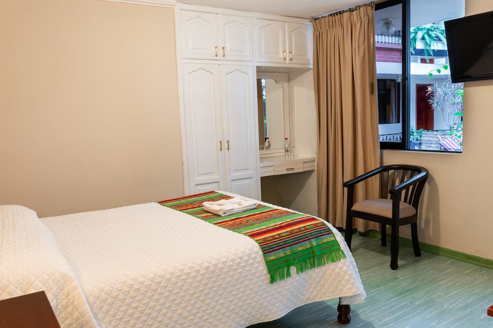 Standard Single Room, 1 Twin Bed, Non Smoking, Courtyard View