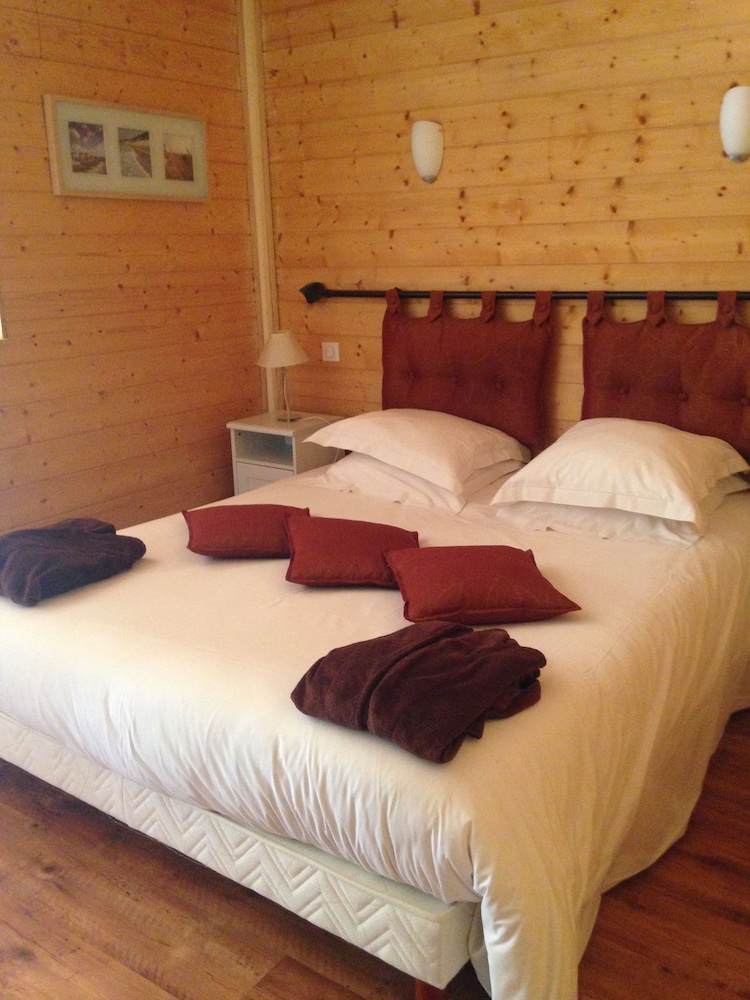 Suite, 2 Bedrooms (Coraline) photo 1