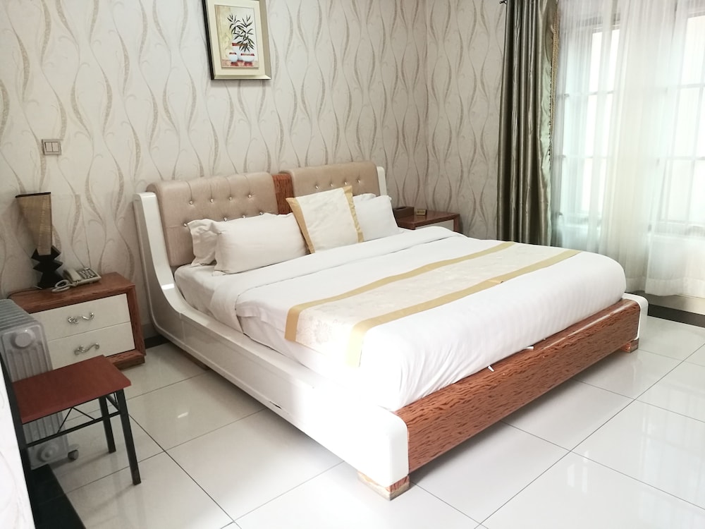 Deluxe Double Room photo 2