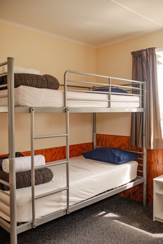 Self-Contained Unit -Tui photo 3