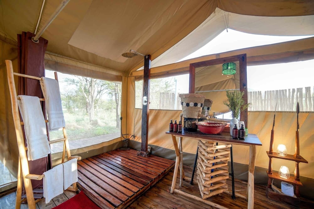 Luxury Tent photo 1