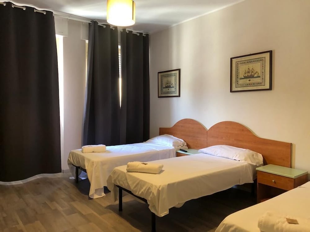 Classic Triple Room