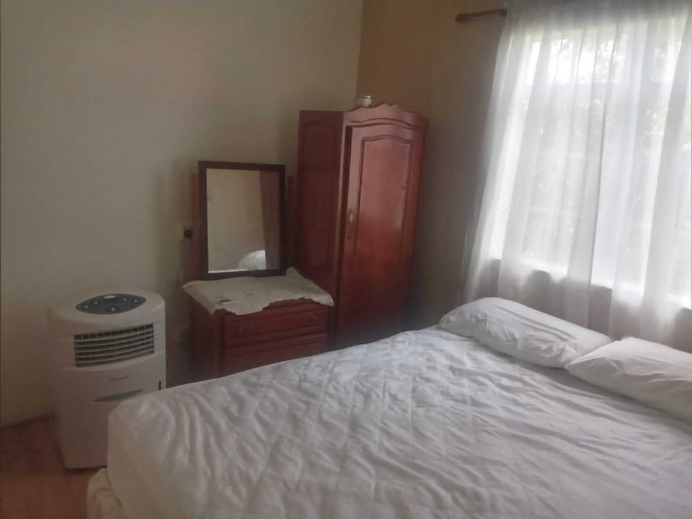 Basic Apartment photo 1