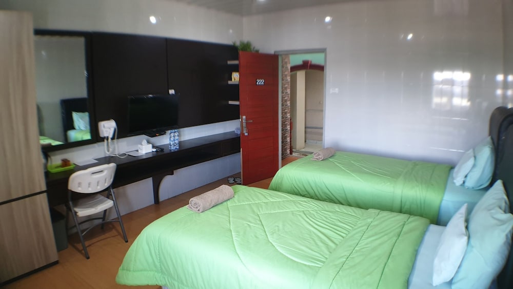 Deluxe Double or Twin Room, Sea View photo 2