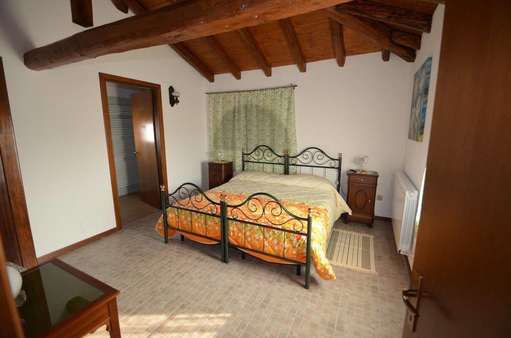 Double or Twin Room photo 2