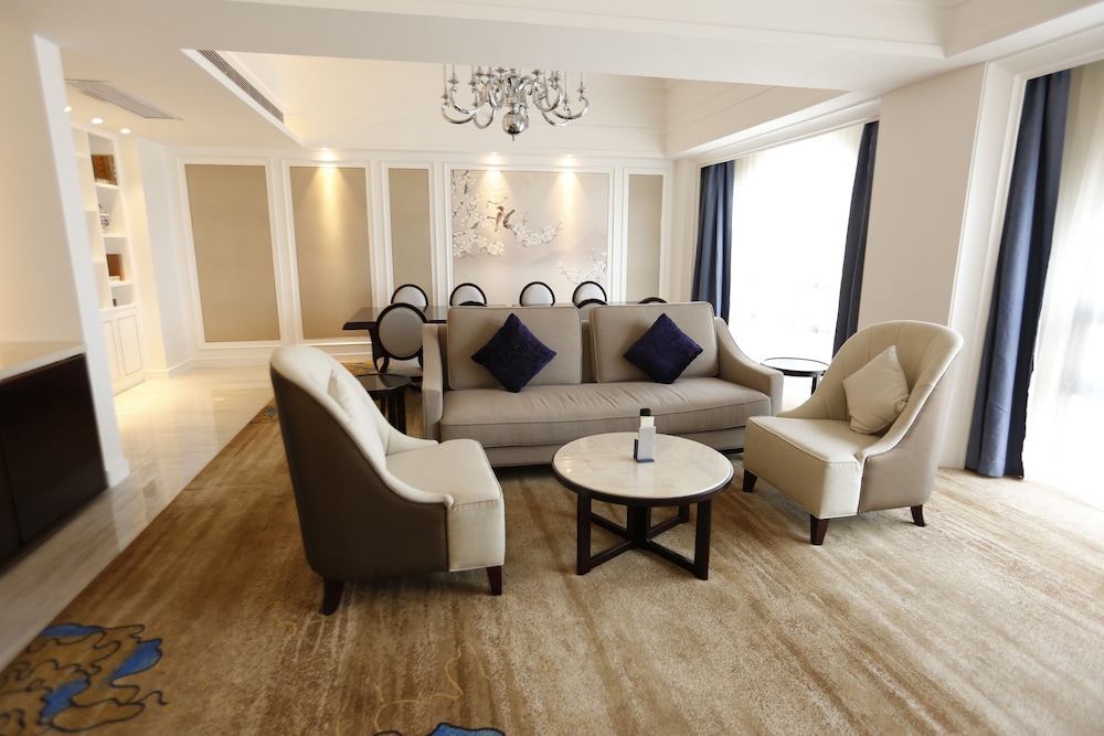 Executive Suite, 1 King Bed photo 1