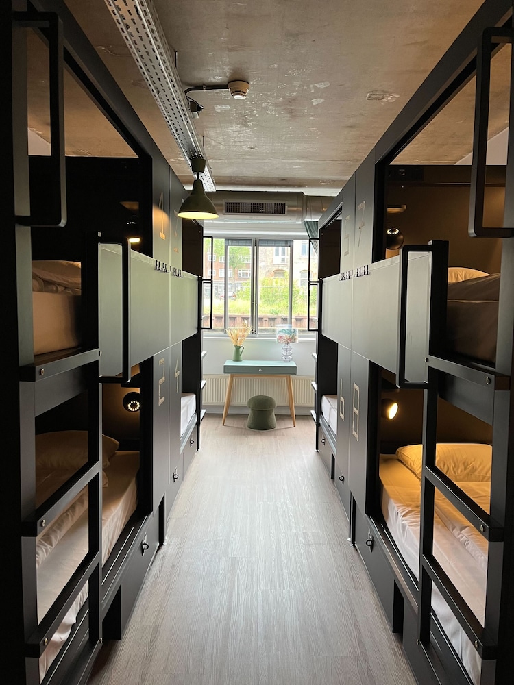 Deluxe Shared Dormitory ((8)) photo 1