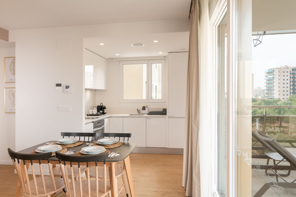 Superior Apartment, 2 Bedrooms, Terrace, Park View photo 2