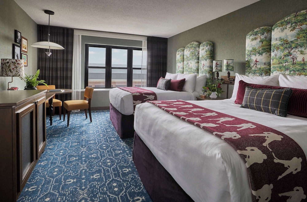 Room, 2 Queen Beds - Photo 1