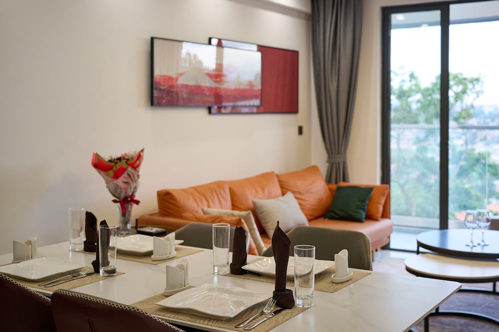 Signature Apartment, 2 Bedrooms, Garden View
