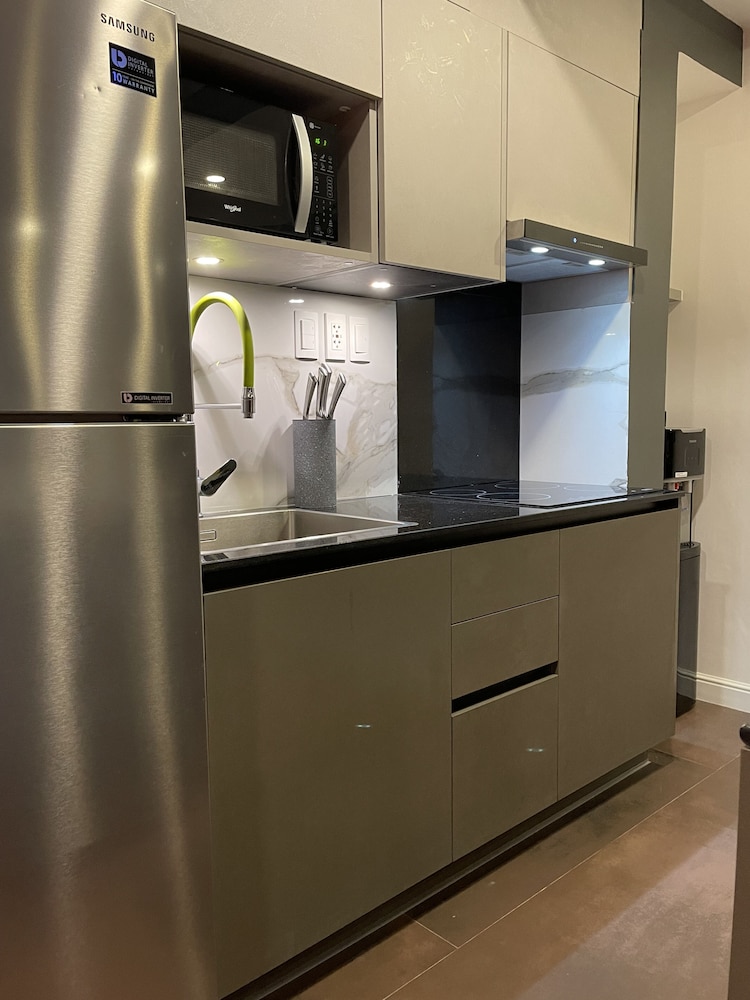 E619 Loft photo 2
