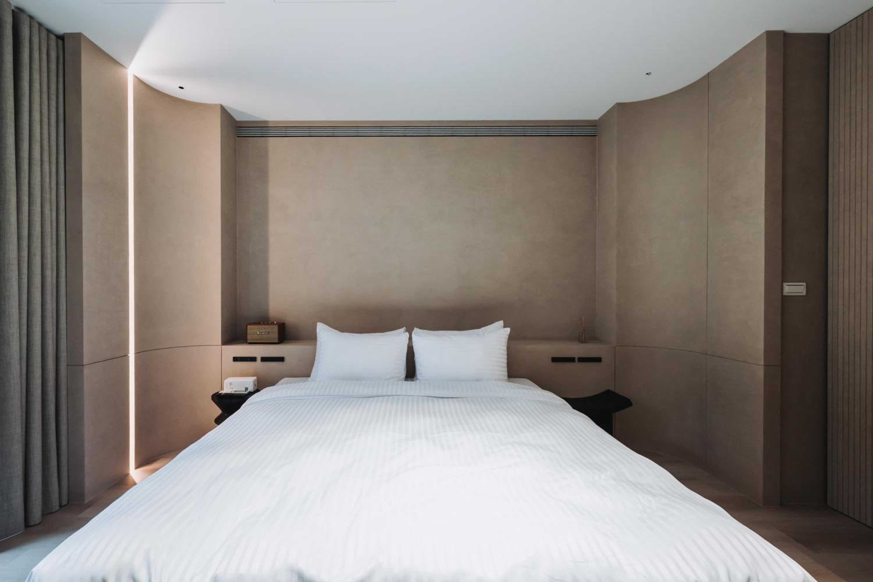 Double Room with Balcony photo 2