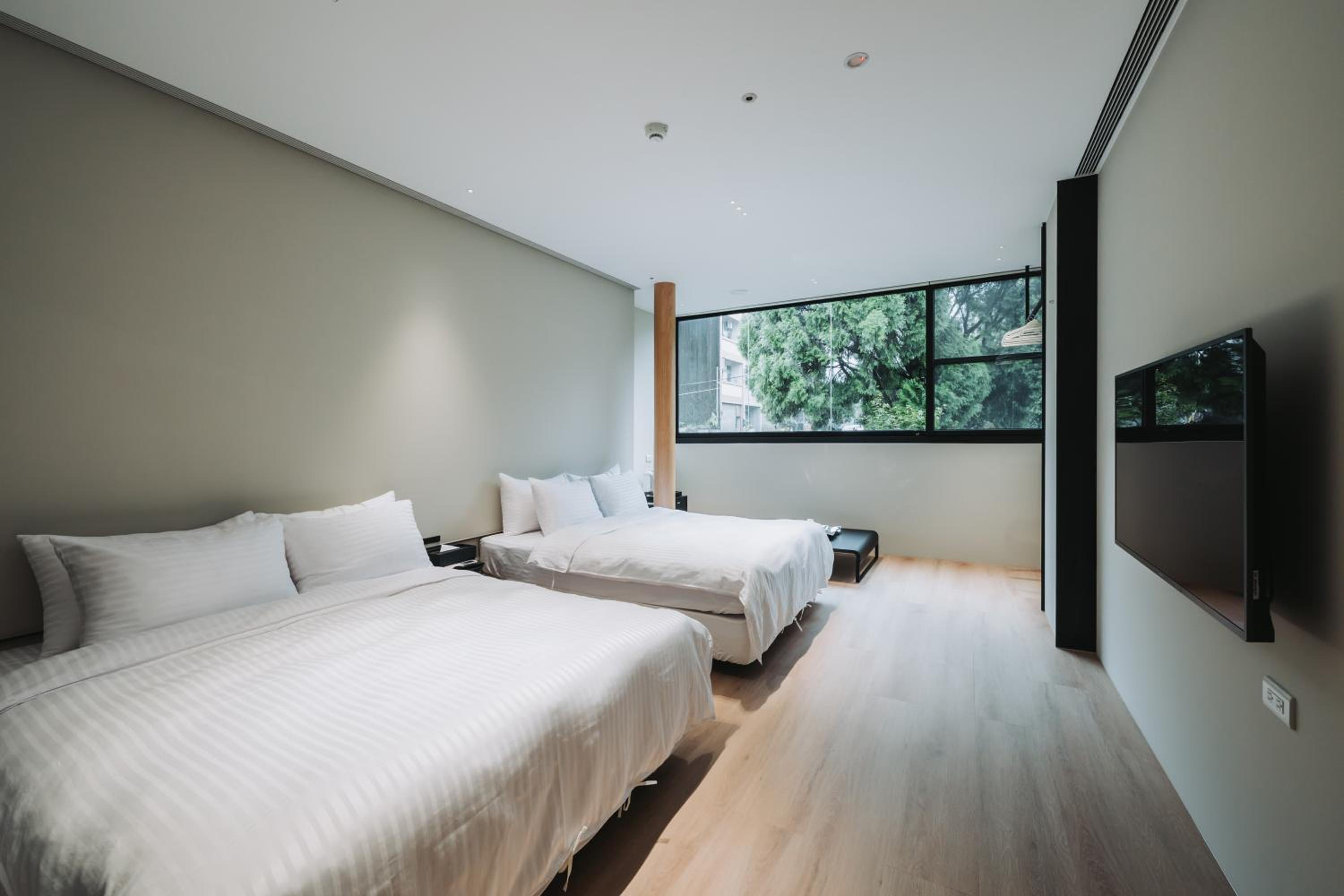Quadruple Room photo 3