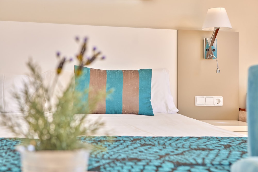 Superior Room, Balcony, Sea View